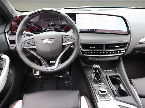 Certified 2026 Cadillac CT5 V Blackwing w/ Carbon Fiber 2 Package RWD image 14
