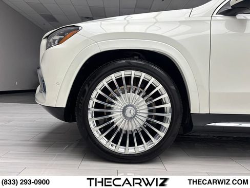 Used 2022 Mercedes-Benz Maybach GLS 600 4MATIC image 13