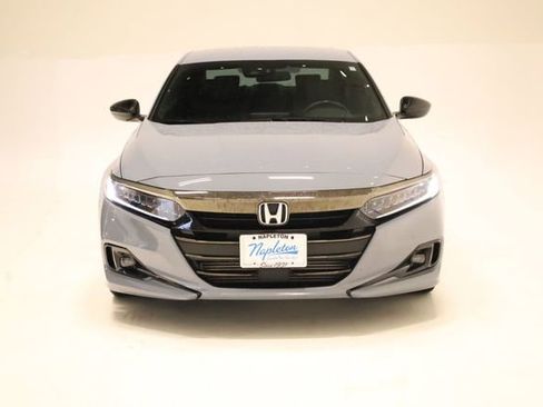 Used 2022 Honda Accord Sport image 3