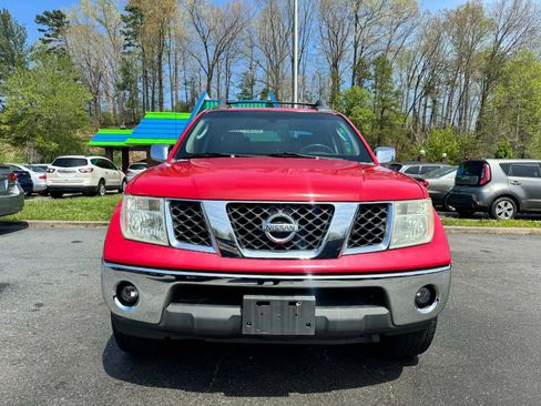 Used 2006 Nissan Frontier NISMO w/ (J01) Sunroof Pkg image 2