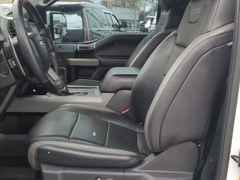 Used 2018 Ford F150 Raptor w/ Equipment Group 802A Luxury image 22