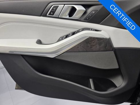 Certified 2025 BMW X5 sDrive40i w/ Premium Package RWD image 25