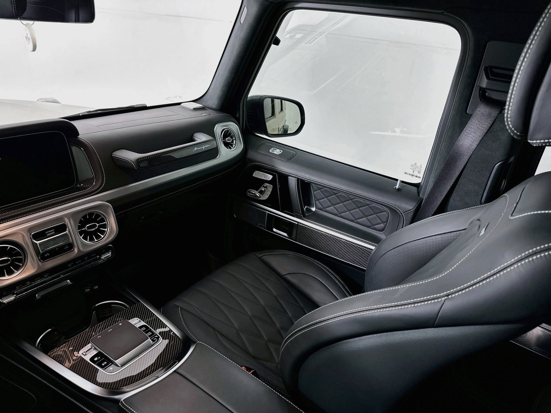 Used 2025 Mercedes-Benz G 63 AMG 4MATIC image 26