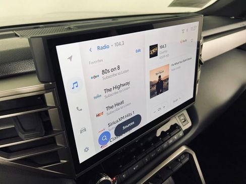 Used 2025 Toyota Tundra Limited image 31