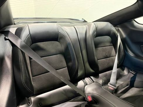 Used 2016 Ford Mustang Shelby GT350 w/ Technology Package RWD image 35