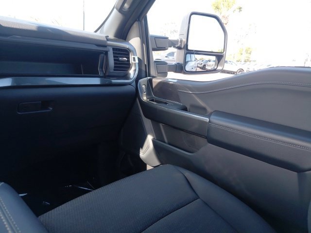 Used 2022 Ford F150 XLT w/ Equipment Group 302A High AWD/4WD image 16