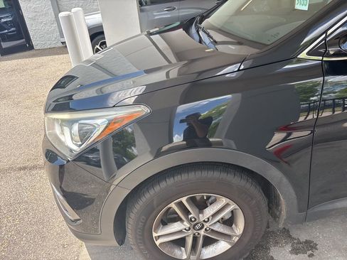 Used 2018 Hyundai Santa Fe Sport FWD image 6