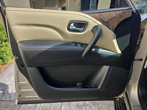 Certified 2024 INFINITI QX80 Premium Select w/ Cargo Package image 14