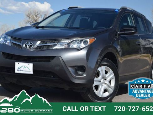 Used 2014 Toyota RAV4 LE AWD/4WD image 1