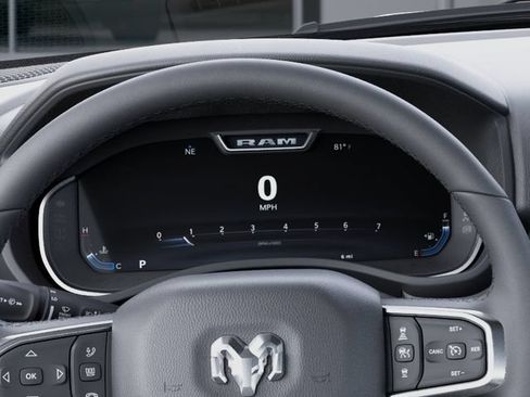 New 2026 RAM 1500 Big Horn AWD/4WD image 17
