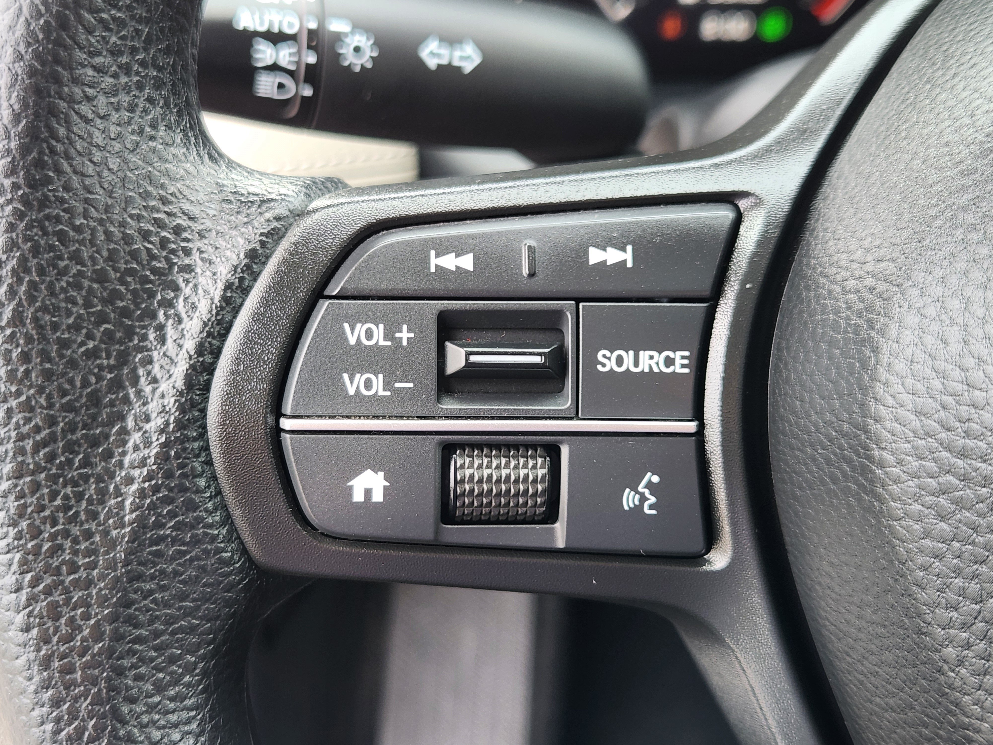 Certified 2024 Honda HR-V LX image 22