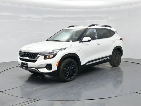 Used 2022 Kia Seltos Nightfall Edition AWD/4WD image 53
