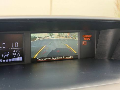 Used 2014 Subaru Forester 2.5i Touring AWD/4WD image 29