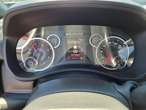 Used 2025 RAM 3500 Tradesman AWD/4WD image 32