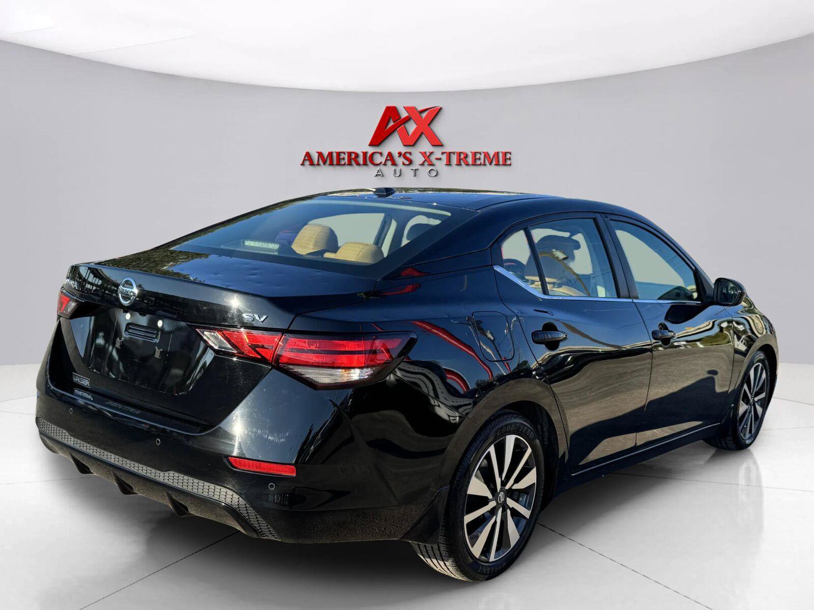 Used 2021 Nissan Sentra SV w/ SV Premium Package FWD image 6