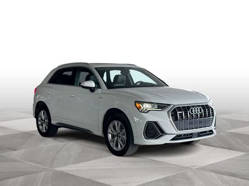 Used 2025 Audi Q3 2.0T Premium AWD/4WD image 2