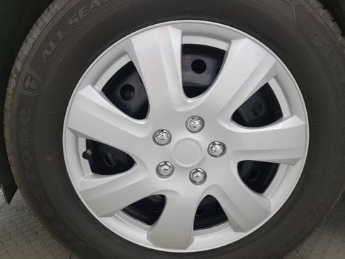 Used 2020 Nissan Rogue S AWD/4WD image 31