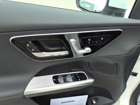 New 2026 Mercedes-Benz GLC 300 4MATIC image 14