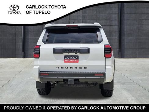 Used 2025 Toyota 4Runner TRD Off-Road Premium AWD/4WD image 9