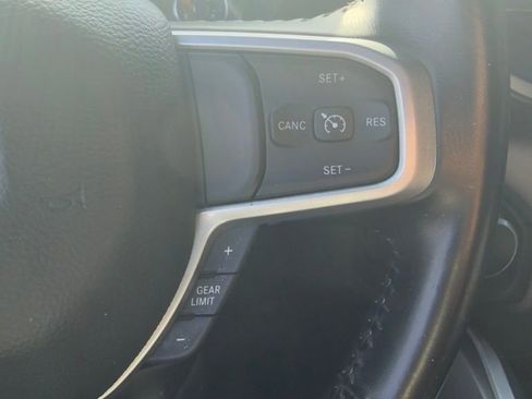 Used 2022 RAM 1500 Big Horn RWD image 9