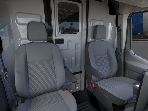 New 2026 Ford Transit 250 148 High Roof w/ Exterior Upgrade Package RWD image 11