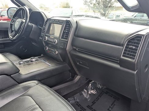 Used 2021 Ford Expedition Max Limited image 33