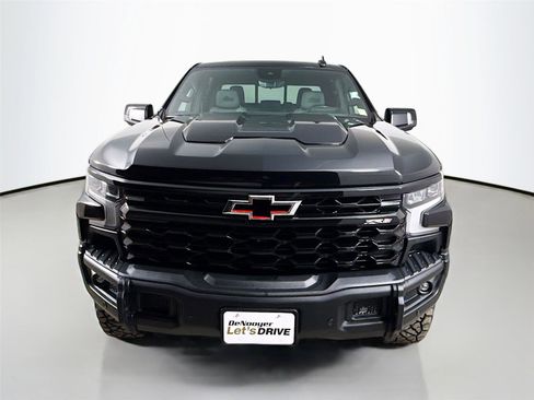 Used 2024 Chevrolet Silverado 1500 ZR2 w/ ZR2 Bison Edition AWD/4WD image 4