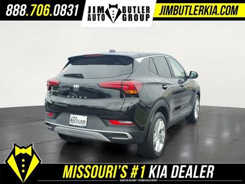 Used 2025 Buick Encore GX Preferred FWD image 23