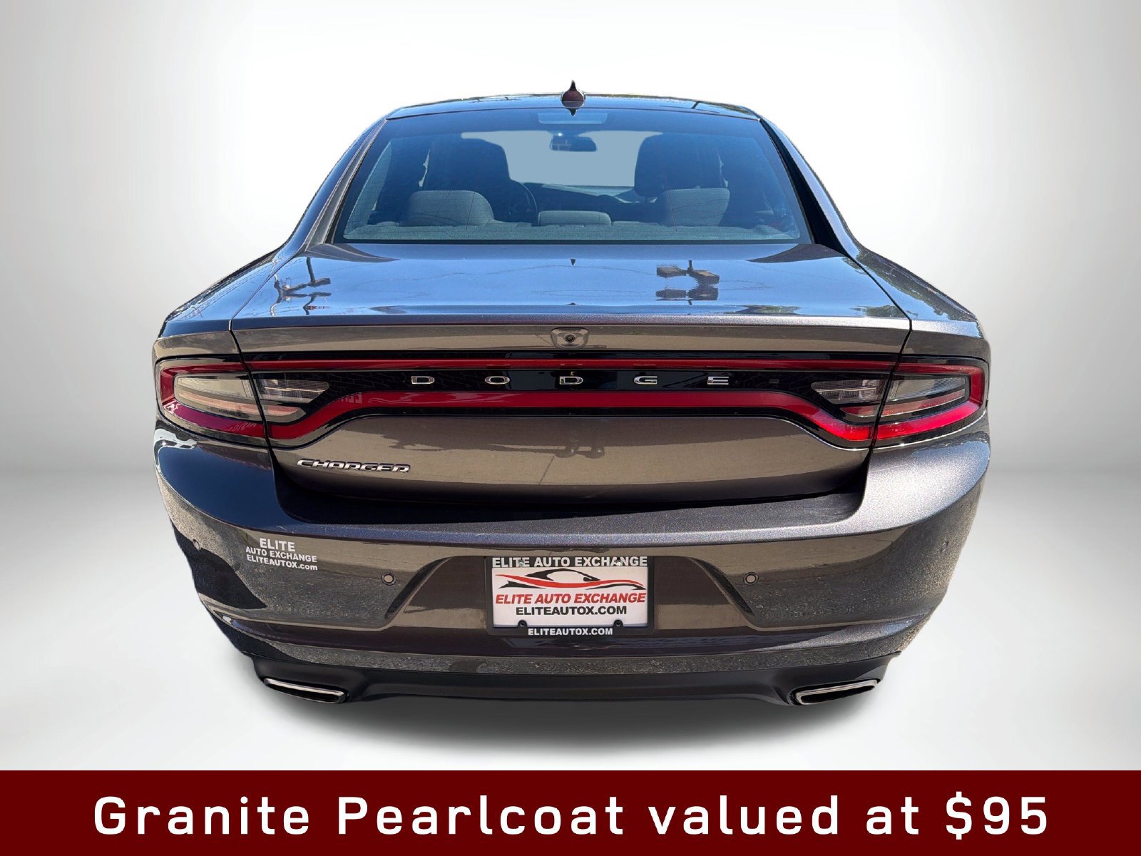 Used 2023 Dodge Charger SXT w/ Cold Weather Package RWD image 5
