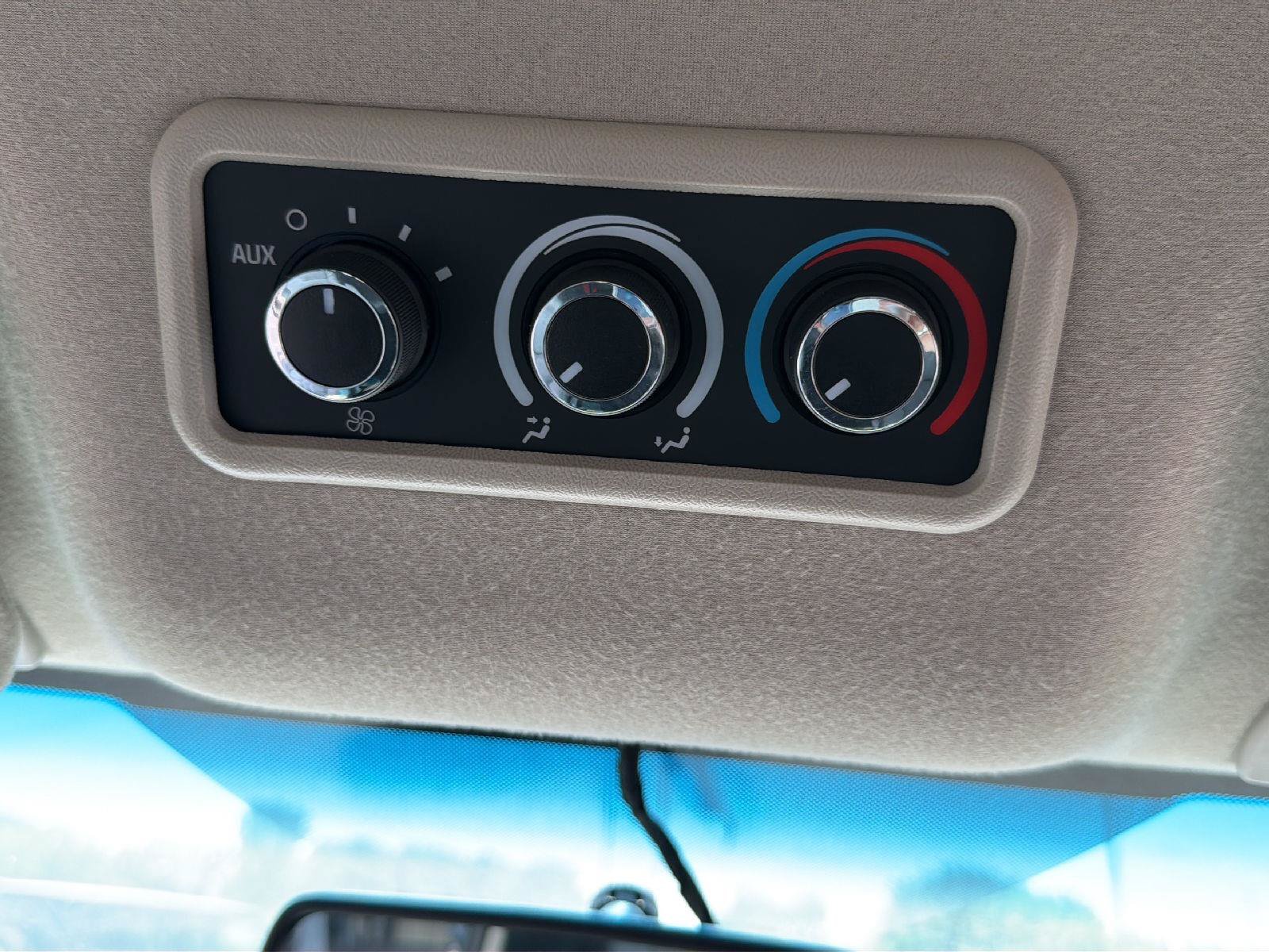 Used 2022 Chevrolet Express 2500 LS RWD image 19
