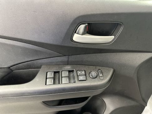 Used 2015 Honda CR-V LX image 11