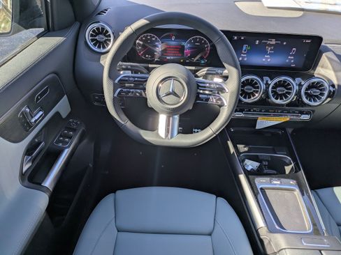 New 2026 Mercedes-Benz GLA 250 GLA 250 image 16