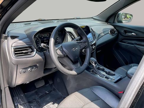 Used 2023 Chevrolet Equinox Premier w/ Redline Edition FWD image 14