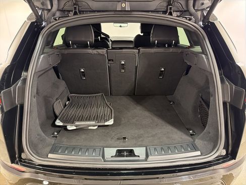 Used 2020 Land Rover Range Rover Evoque SE image 29