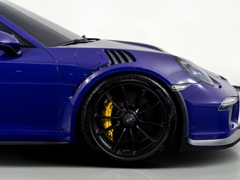 Used 2016 Porsche 911 GT3 RS image 6