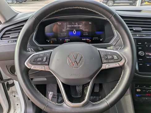 Used 2023 Volkswagen Tiguan SE FWD image 26
