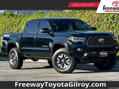 Used 2020 Toyota Tacoma TRD Off-Road w/ TRD Premium Off Road Package image 1
