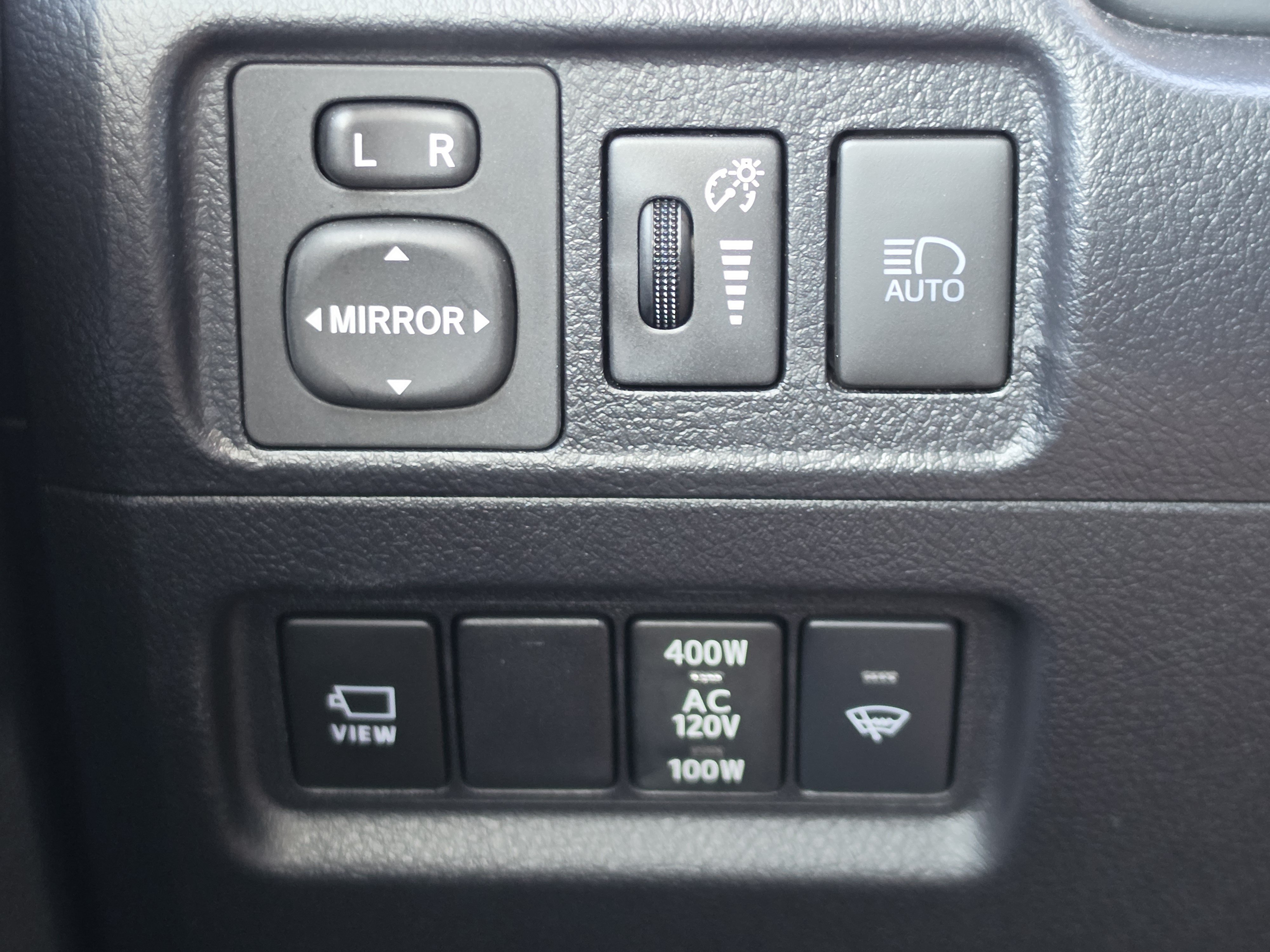 Certified 2023 Toyota 4Runner Limited AWD/4WD image 18