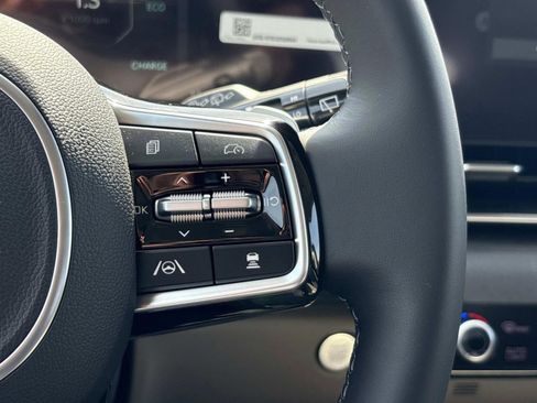 New 2026 Kia Carnival SX FWD image 22