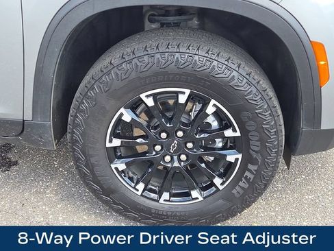 Used 2026 Chevrolet Traverse Z71 AWD/4WD image 9