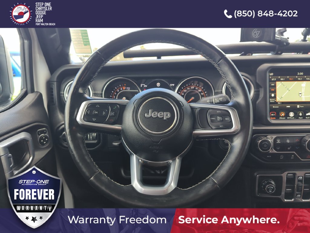 Used 2022 Jeep Gladiator Overland w/ Popular Equipment Package AWD/4WD image 16