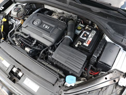 Used 2020 Volkswagen Jetta GLI FWD image 47