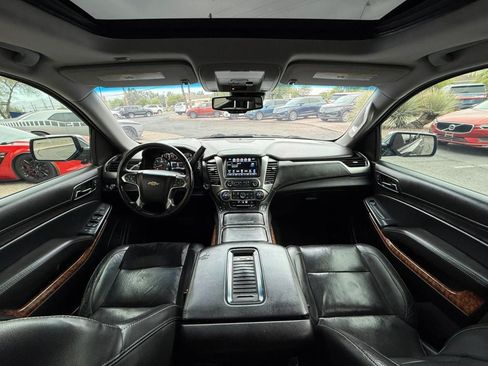 Used 2016 Chevrolet Suburban LTZ RWD image 49