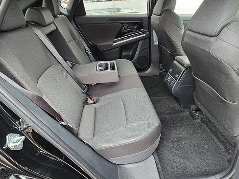 Certified 2025 Subaru Solterra Premium image 20