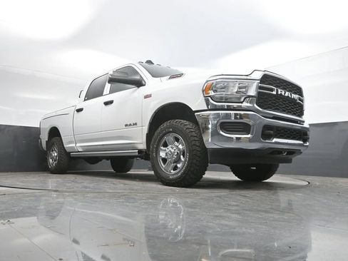 Used 2021 RAM 2500 Tradesman w/ Chrome Appearance Group AWD/4WD image 38