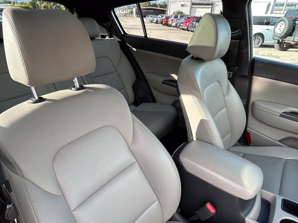 Used 2020 Kia Sportage S w/ S Sunroof Package AWD/4WD image 39