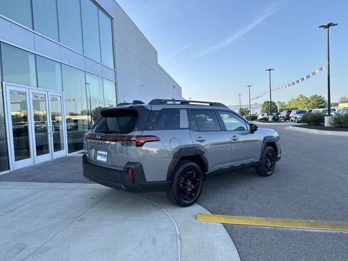 Used 2026 Subaru Outback Limited AWD/4WD image 5