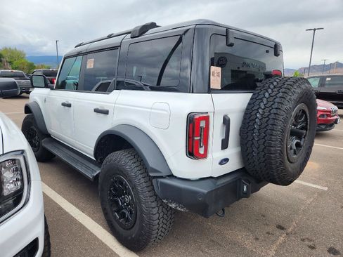 Used 2025 Ford Bronco Outer Banks w/ Sasquatch Package AWD/4WD image 5