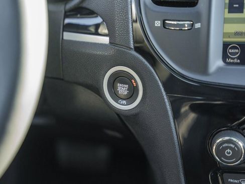 Used 2023 Chrysler 300 S image 35