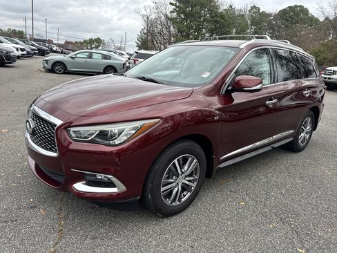 Used 2020 INFINITI QX60 Luxe w/ Essential Package image 3